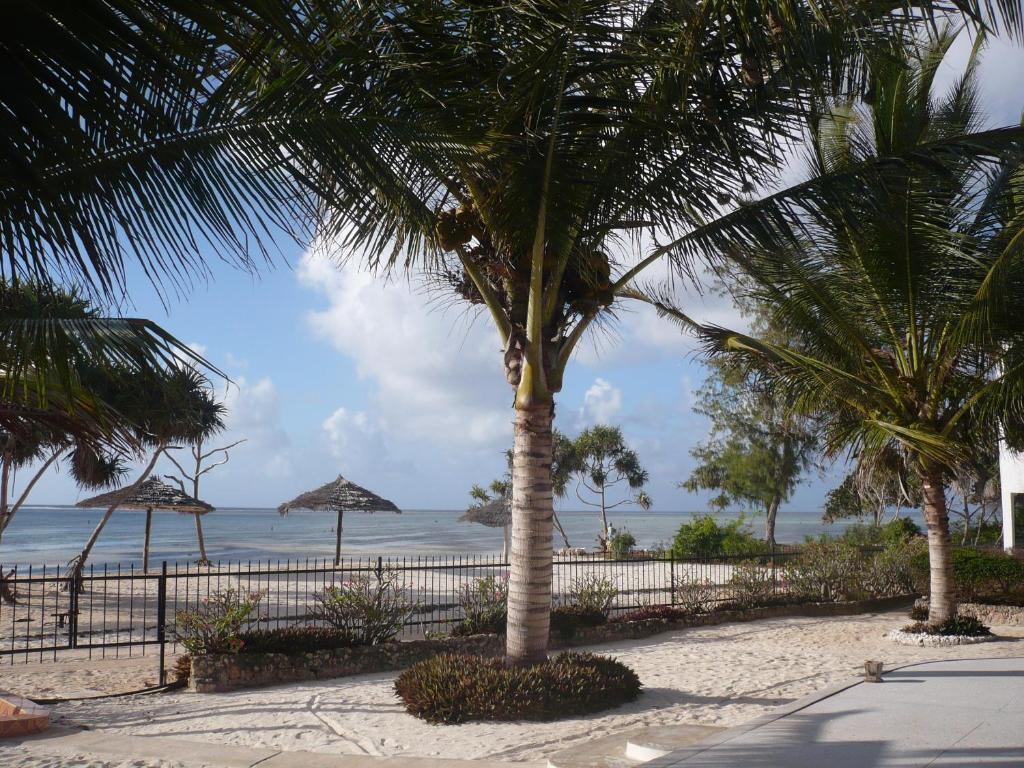 Nest Style Beach Hotel Zanzibar Makunduchi Zewnętrze zdjęcie